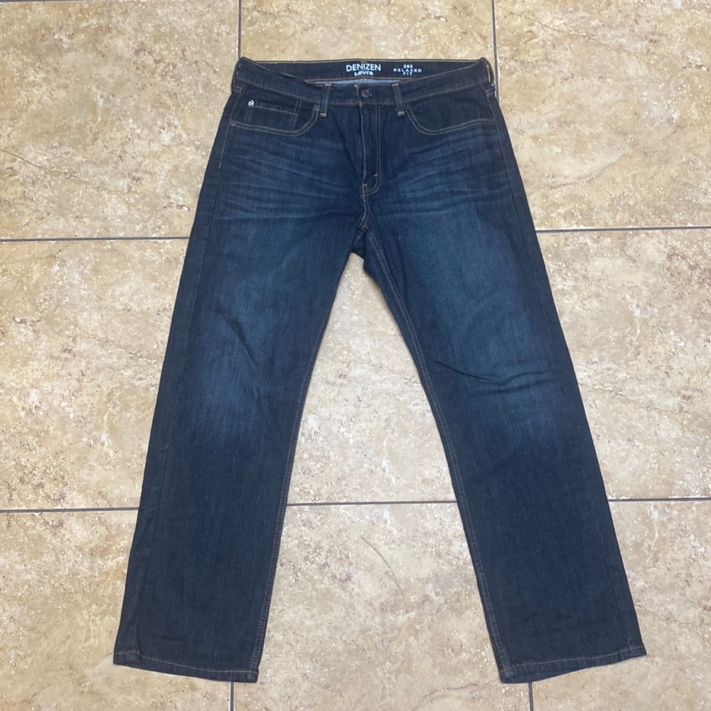 Denizen Levi 285 relaxed fit brand new without tag never 33 x 30
